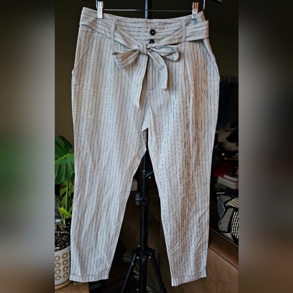 NWOT | Avec Les Filles Linen Blend Tapered Trousers‎